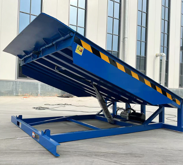 朝阳固定式登车桥应用